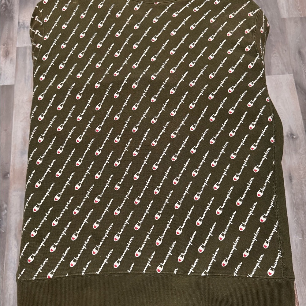 CHAMPION pop up store crewneck ( Great quality )